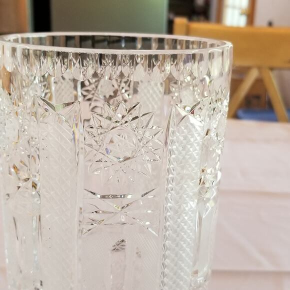 Vintage Bohemian crystal vase from Czech Republic Queen Lace - Picture 6 of 16